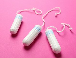 st-using-tampons-period-body